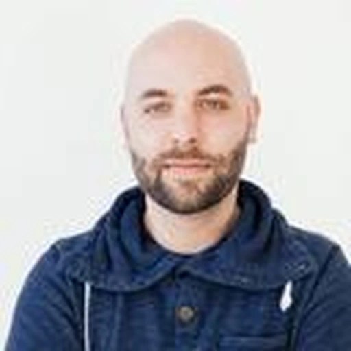 Stefan P.